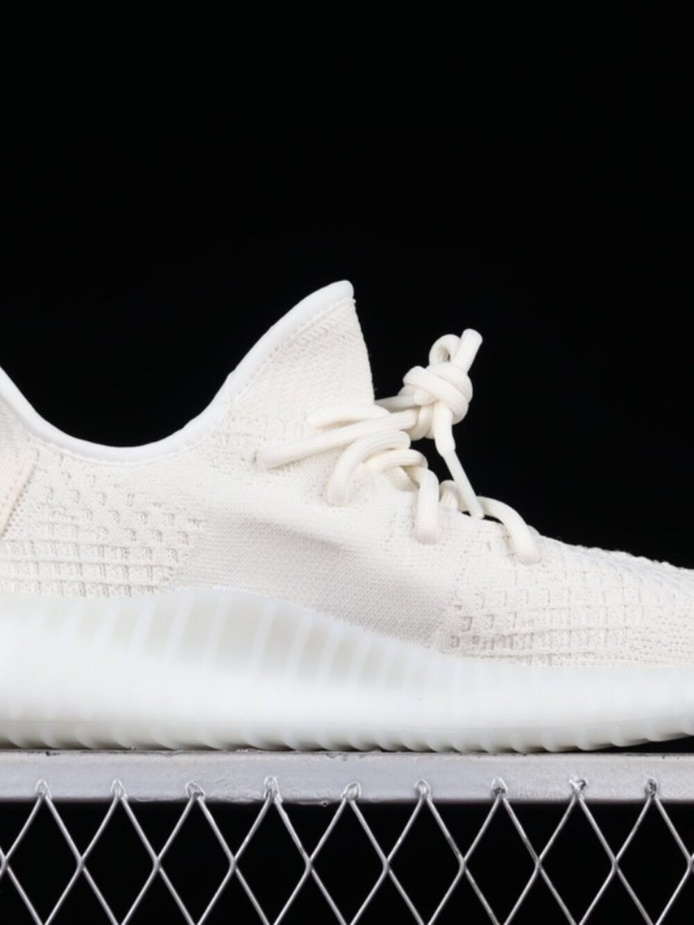 adidas Yeezy Boost 350 V2 Bone US 10.5